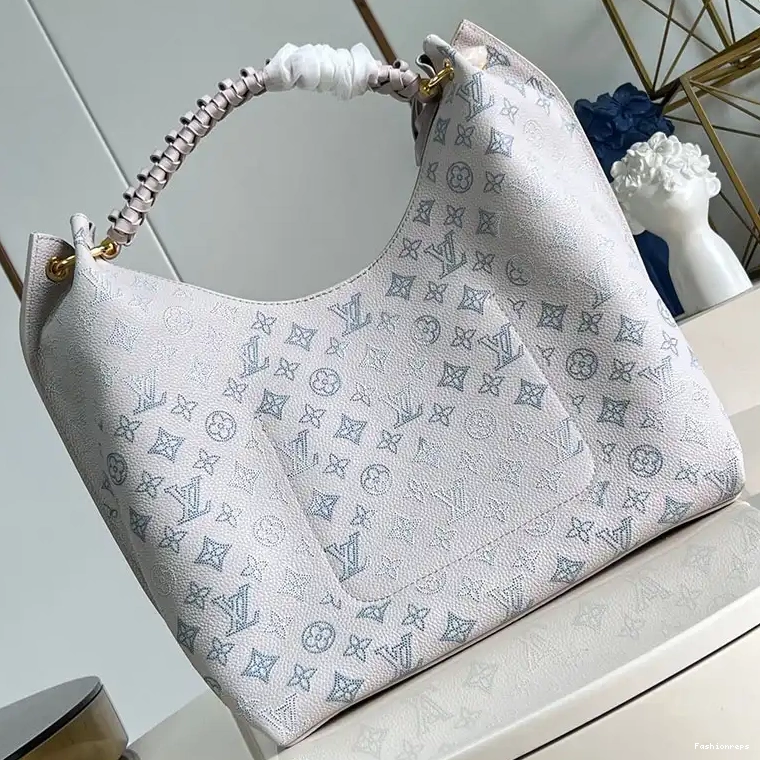Fashionrepsfam ru 2410YA0180 Bags LV 0816